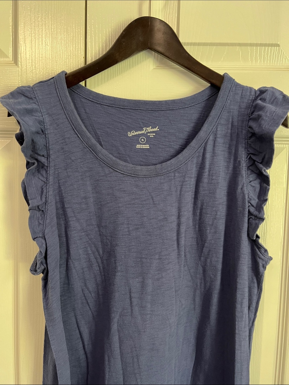 Universal Thread Navy Ruffle Sleeve Tank Top